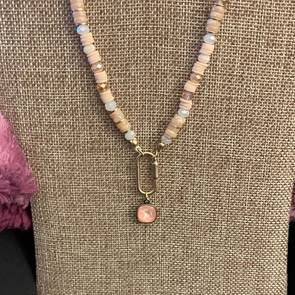 Pink Panache Gold and Peach Beaded Necklace